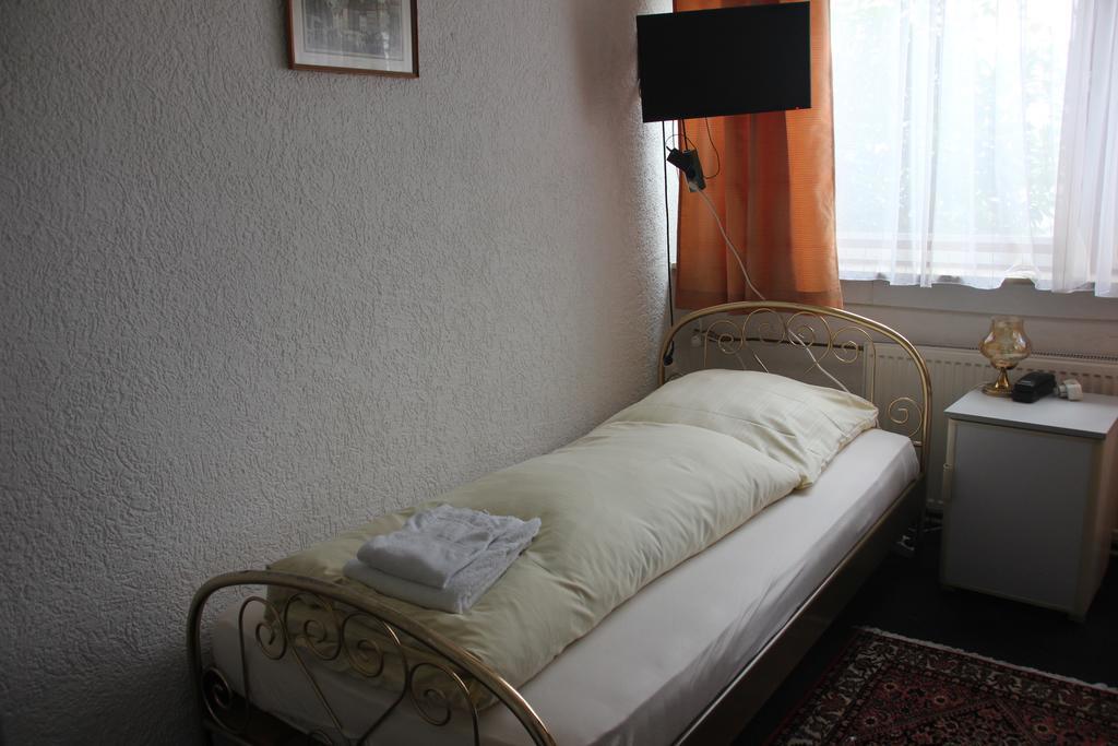 Airport-hotel Zum Taubengrund * Kelsterbach