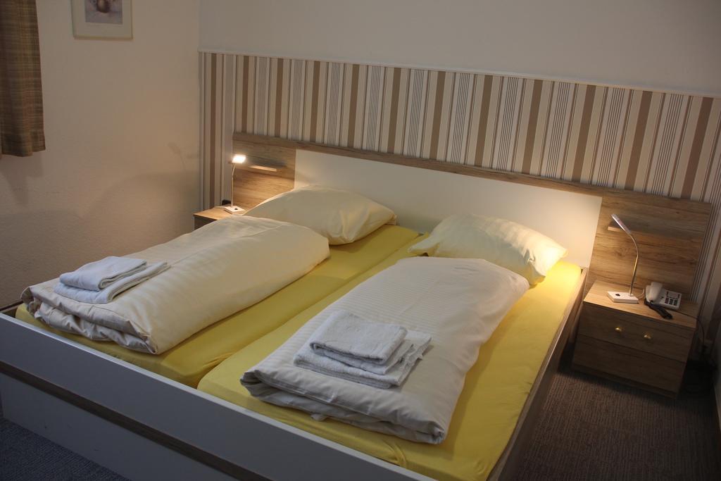 Airport-hotel Zum Taubengrund Hotel