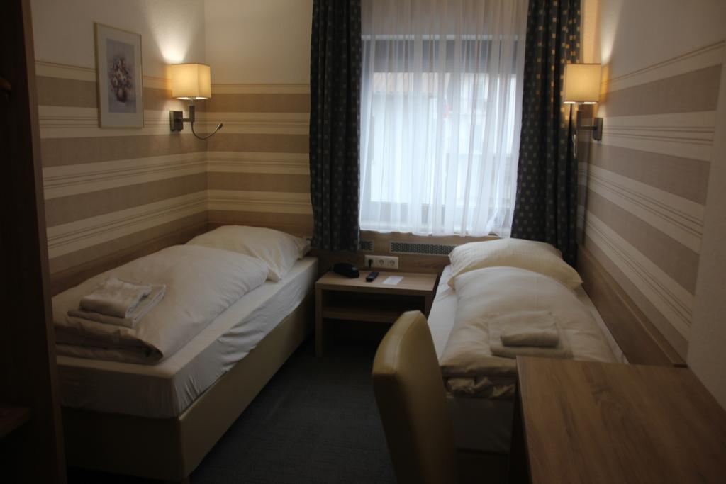Airport-hotel Zum Taubengrund